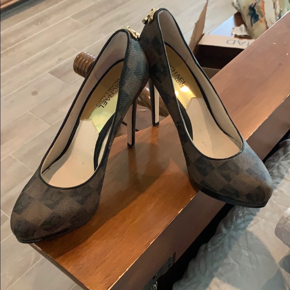 Michael kors heels